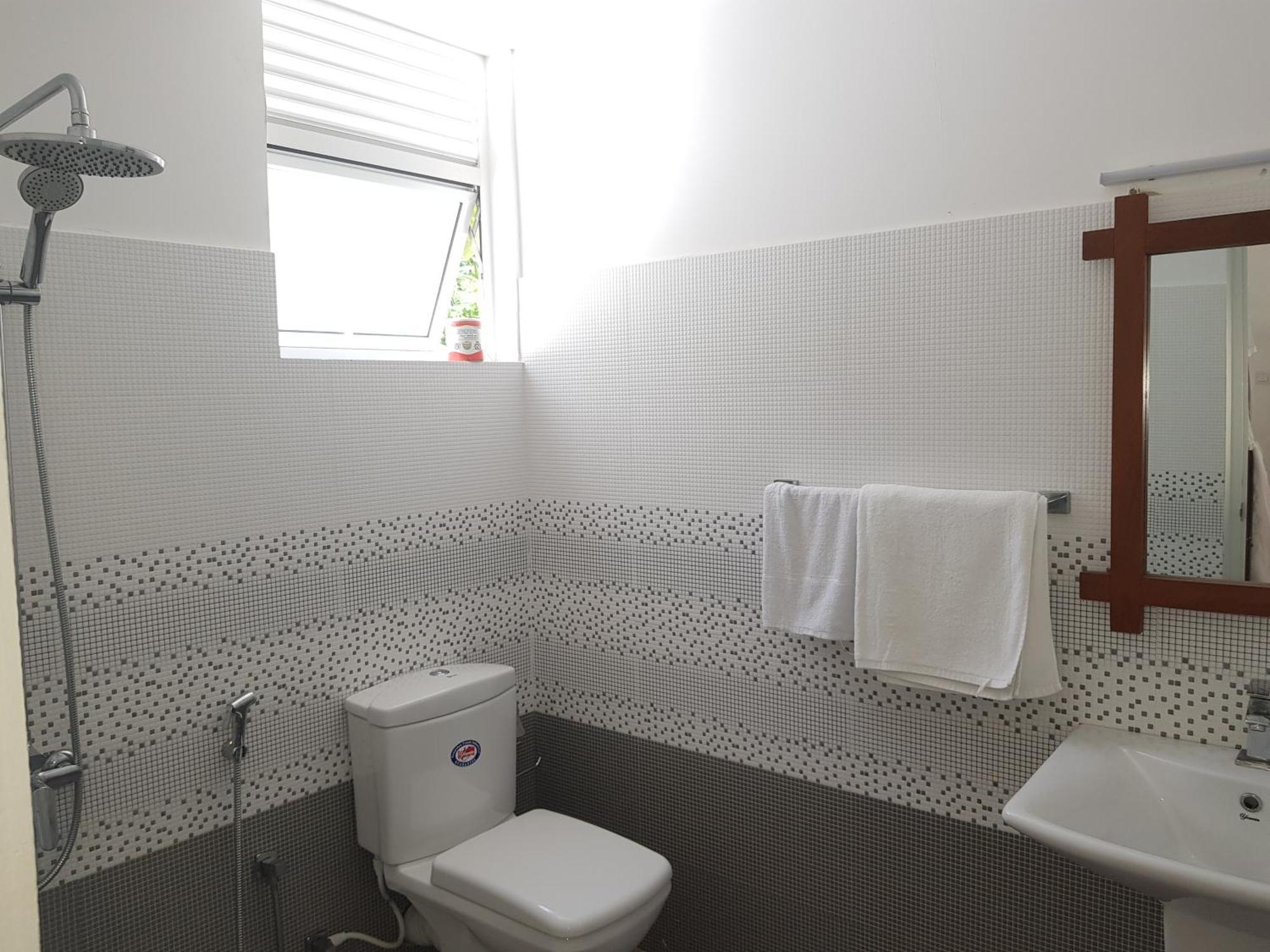 Vogel Nest Bed & Breakfast Midigama East Cameră foto